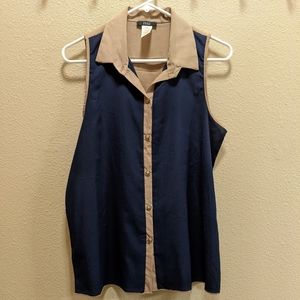 NWOT ISSI Colorblock Collared Sleeveless Button-up Tunic Blouse